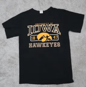 Anvil T Shirt Men Size Small Black University Of Iowa 18-47 Hawkeyes Graphic Tee
