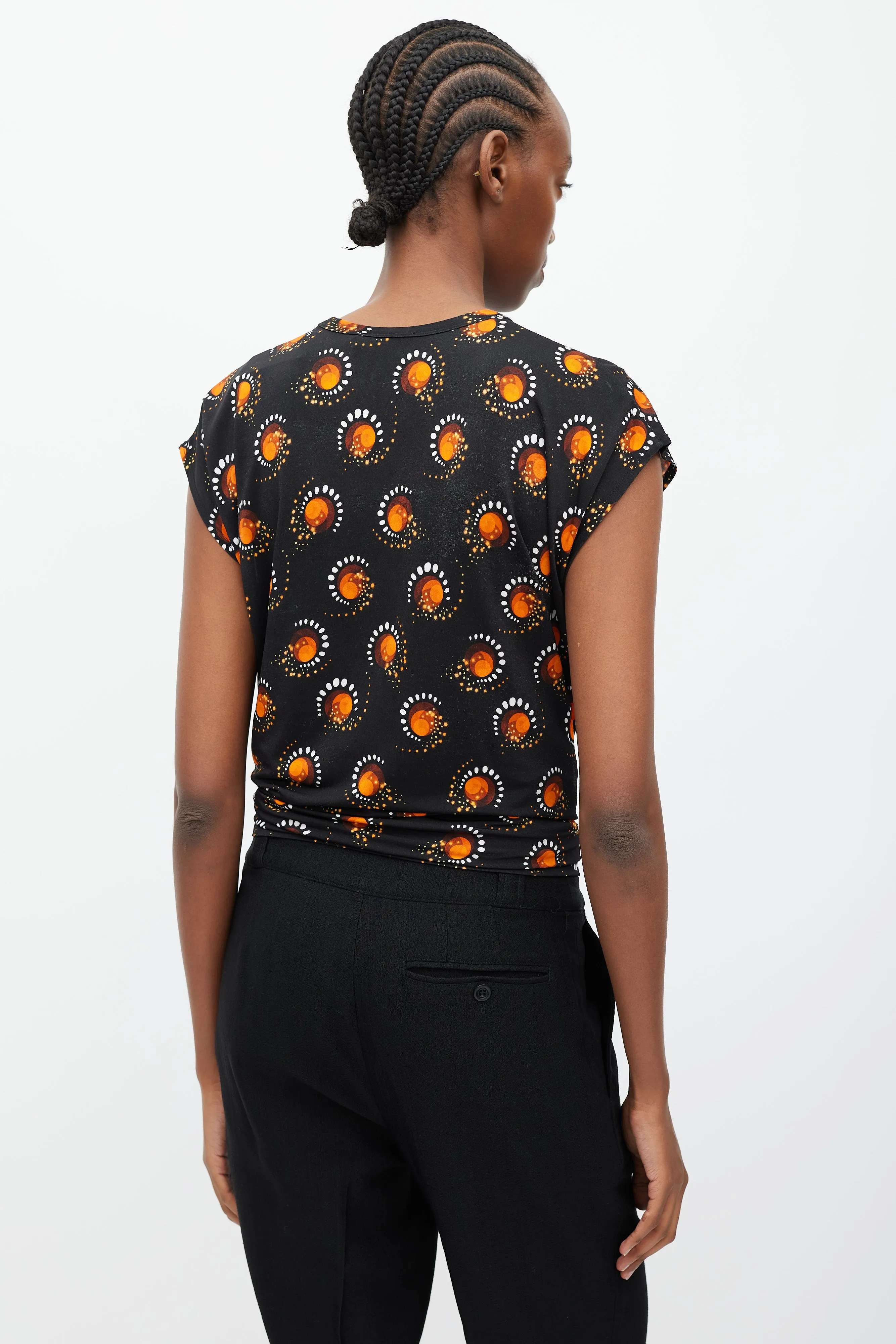 Black & Orange Graphic Print O-Ring T-Shirt