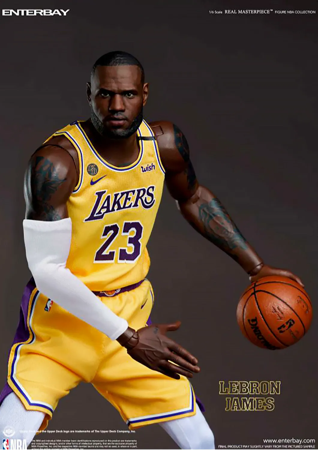 ENTERBAY REAL MASTERPIECE NBA COLLECTION LEBRON JAMES NO. 23 1/6 RM-1084