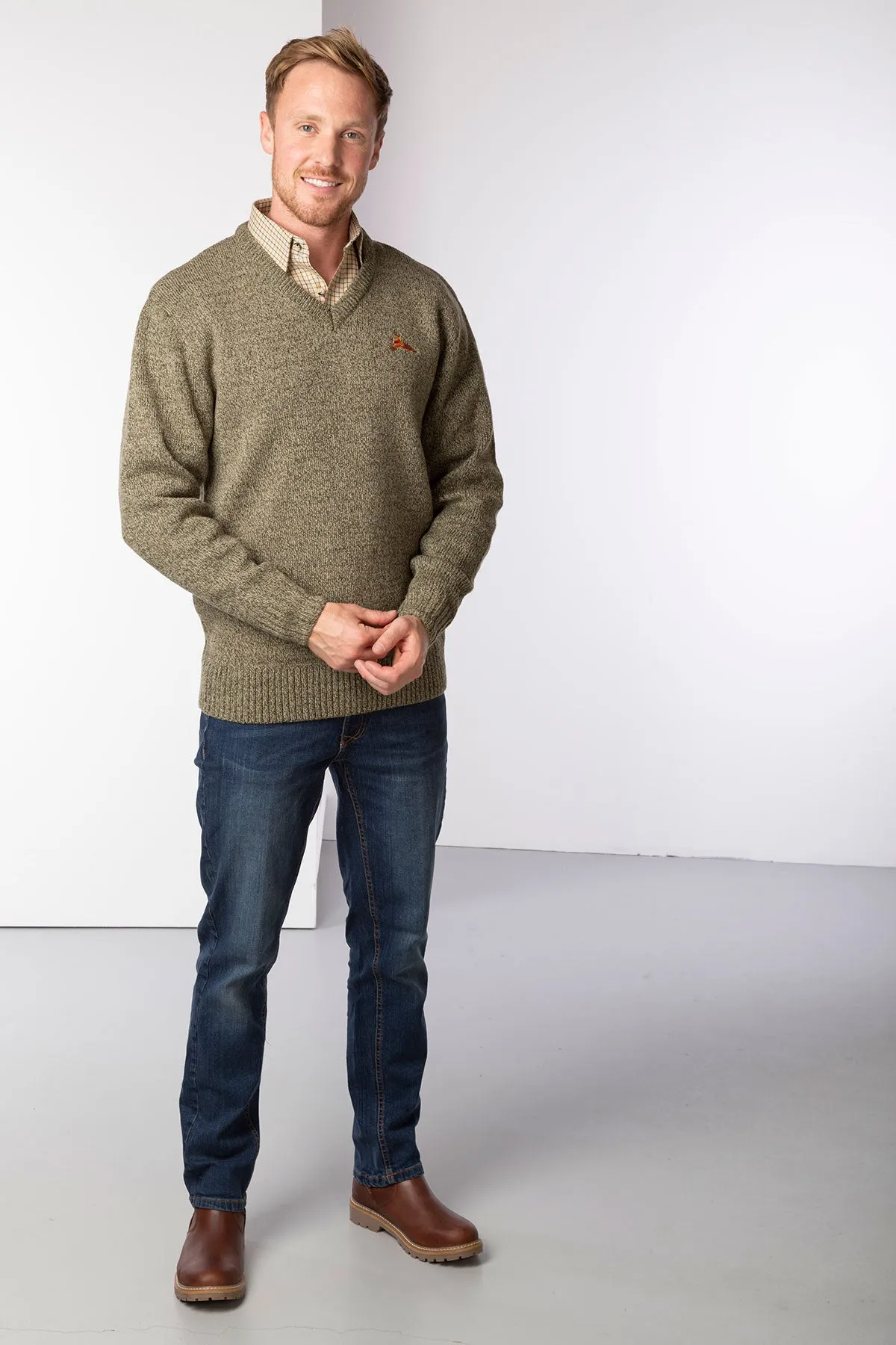 Men's V-neck Shooting Jumper - Wykeham