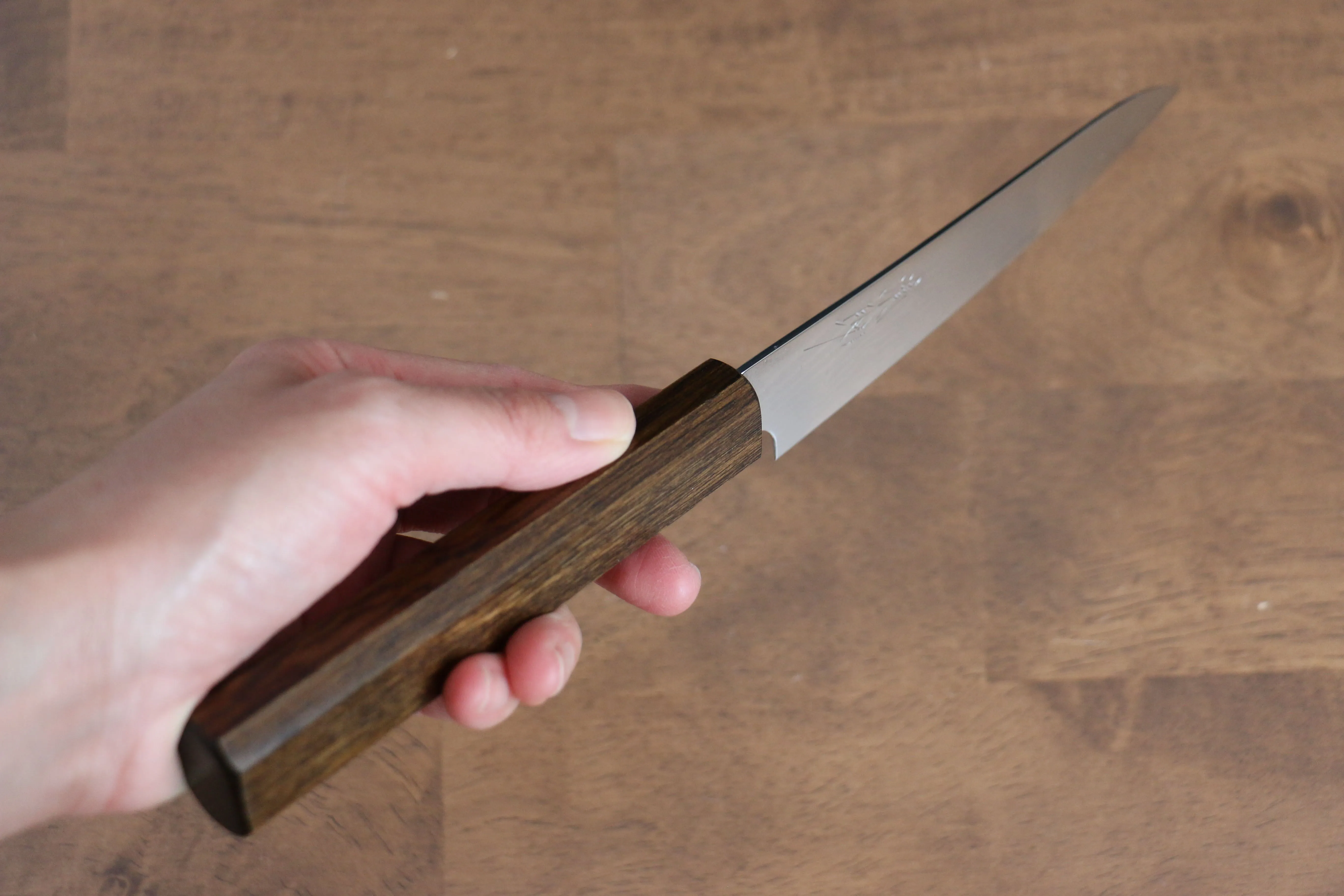 Seisuke VG10 63 Layer Damascus Petty-Utility 130mm Oak Handle